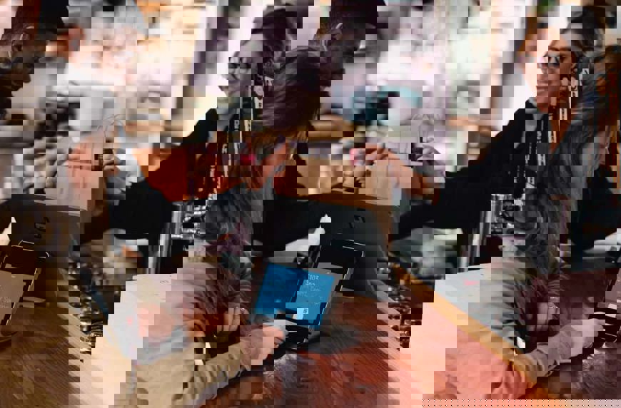 Should I Get a Pay Advance?